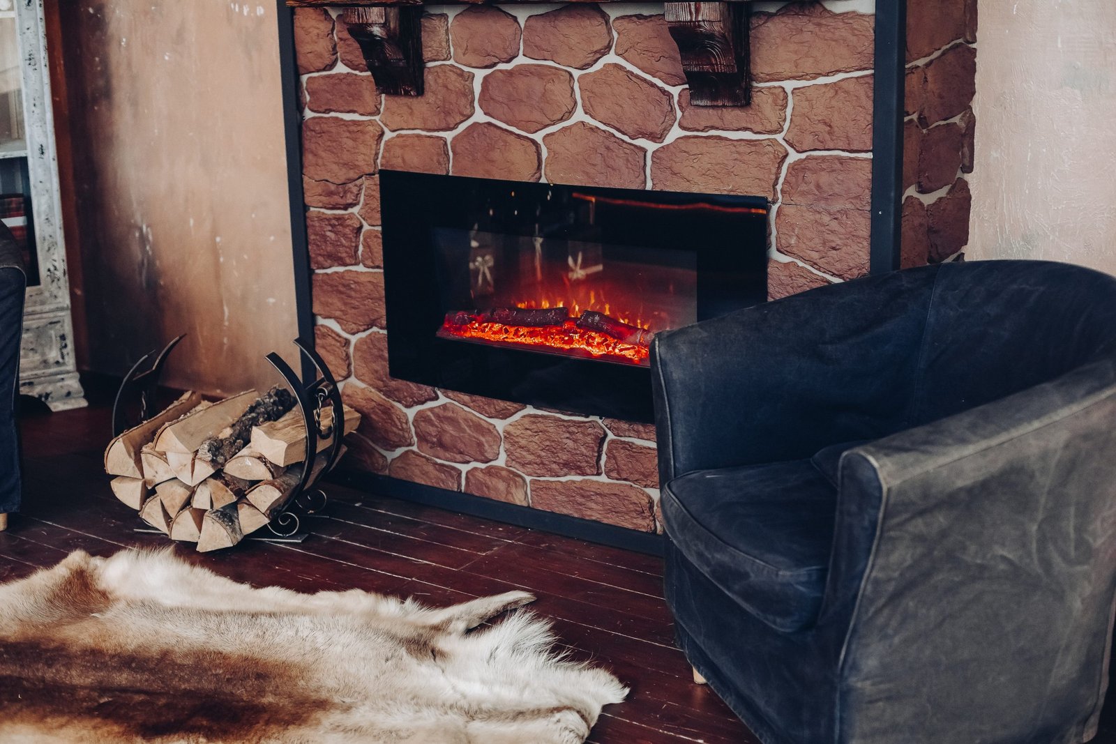 Heeta 600 Timberbox LB fireplace