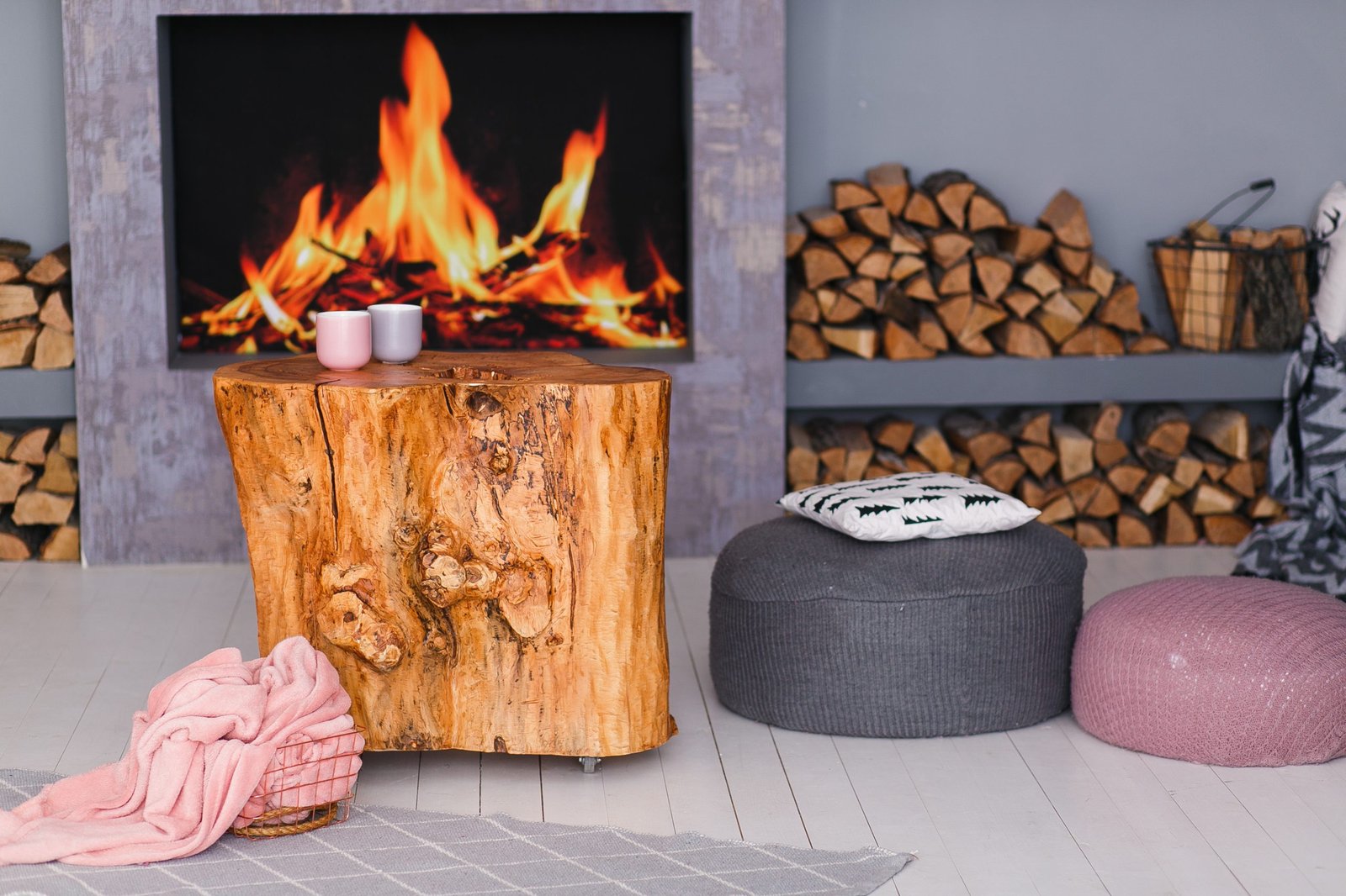 Heeta Oakley LB fireplace